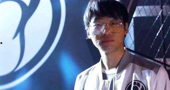 吃瓜带点脑子好吗,带脑思考，揭秘真相