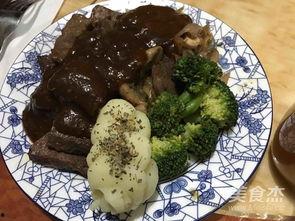 吃瓜少女做牛排,轻松掌握家庭牛排烹饪技巧